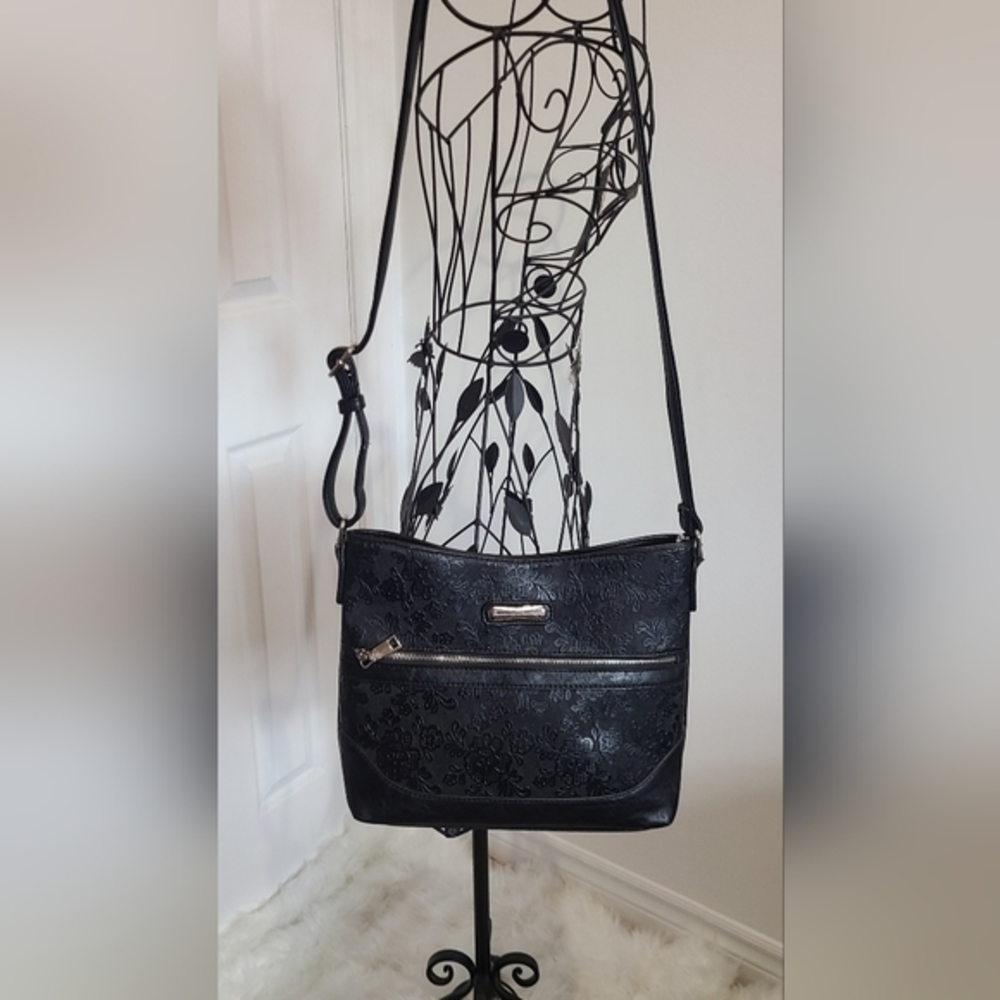 Black flower purse
